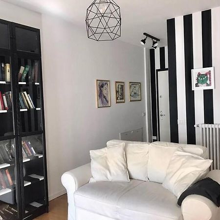 Comodo Bilocale Nuovo Milano Apartment ภายนอก รูปภาพ